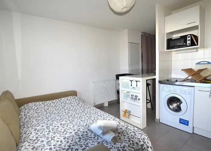 Studio Gare St Roch 1Er Etage - Air Rental